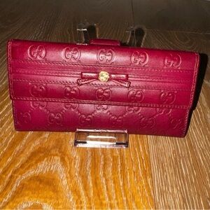 Gucci Red Embossed Wallet Like New